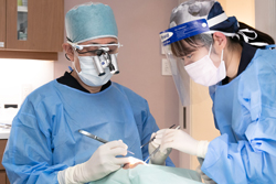 インプラント治療に特化した歯科医院